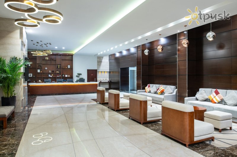 Фото отеля Four Points by Sheraton Sharjah 4* Шарджа ОАЭ лобби и интерьер