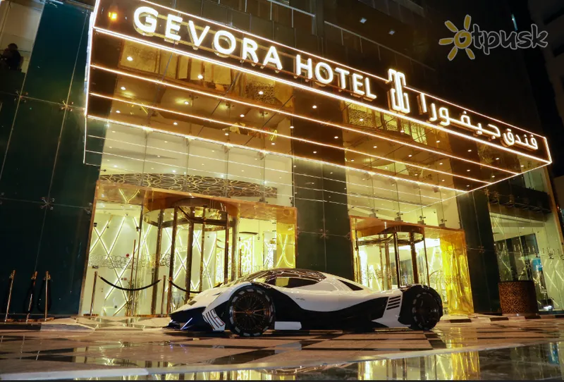 Фото отеля Gevora Hotel 4* Дубай ОАЭ экстерьер и бассейны