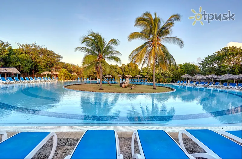 Фото отеля Memories Beach Resort 4* Holguinas Kuba išorė ir baseinai
