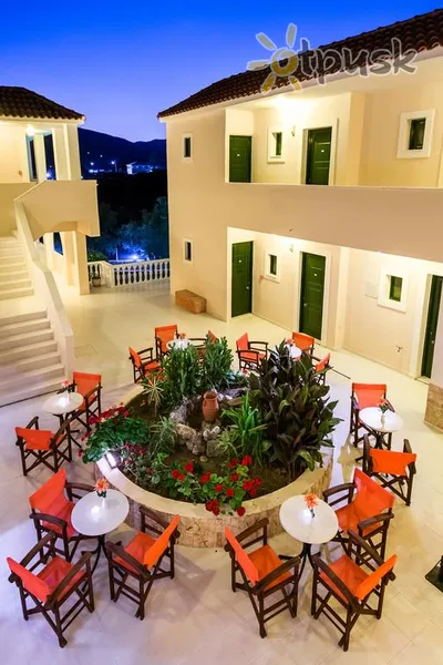 Фото отеля Bozikis Palace Hotel 2* о. Закінф Греція екстер'єр та басейни
