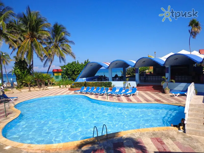 Фото отеля Atlantico 3* Гавана Куба екстер'єр та басейни