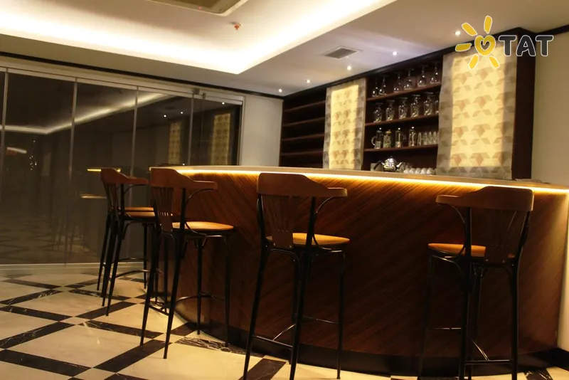 Фото отеля Taksim Time Hotel 4* Стамбул Туреччина бари та ресторани