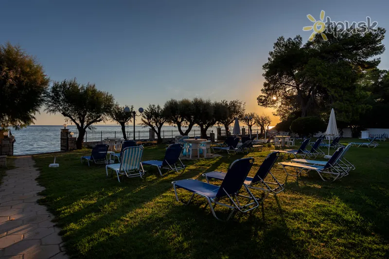 Фото отеля Iliessa Beach Hotel 3* о. Закинф Греция экстерьер и бассейны