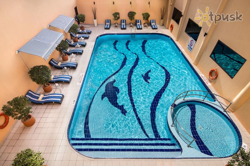 Фото отеля Marco Polo Hotel 4* Дубай ОАЭ экстерьер и бассейны