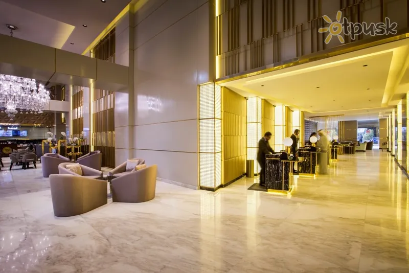Фото отеля The Tower Plaza Hotel Dubai 5* Dubajus JAE fojė ir interjeras