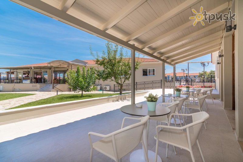 Фото отеля Palmyra Hotel 3* о. Закинф Греция экстерьер и бассейны