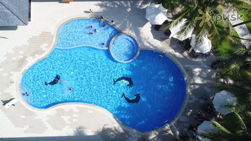 Фото отеля TTC Resort Premium Ke Ga 4* Фант'єт В'єтнам екстер'єр та басейни
