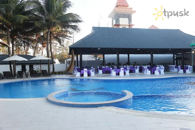Фото отеля TTC Resort Premium Ke Ga 4* Фантьет Вьетнам экстерьер и бассейны