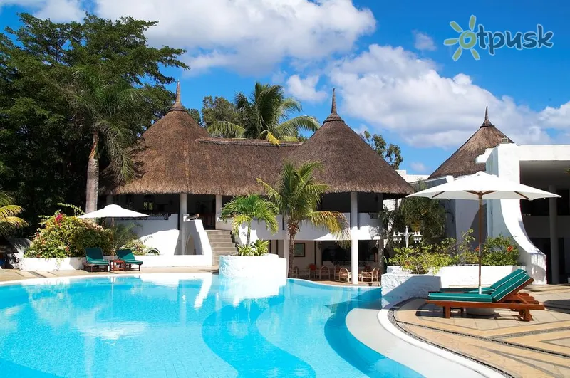 Фото отеля Casuarina Resort & Spa 4* о. Маврикій Маврикій екстер'єр та басейни