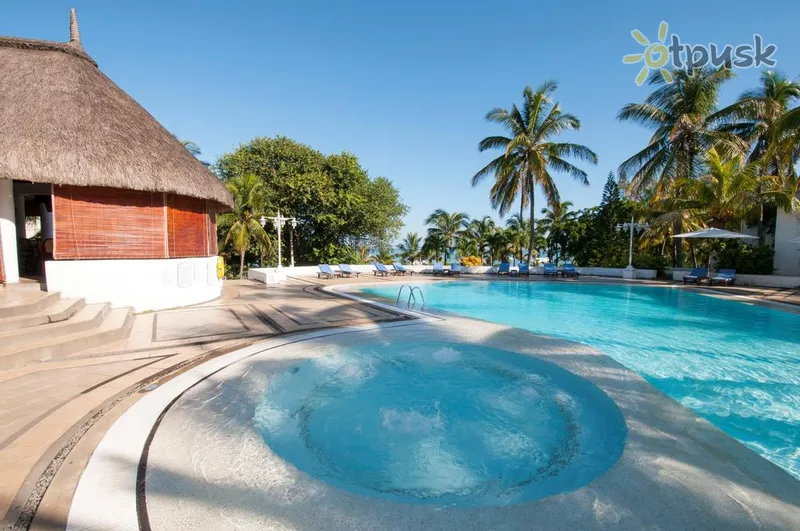 Фото отеля Casuarina Resort & Spa 4* о. Маврикий Маврикий экстерьер и бассейны