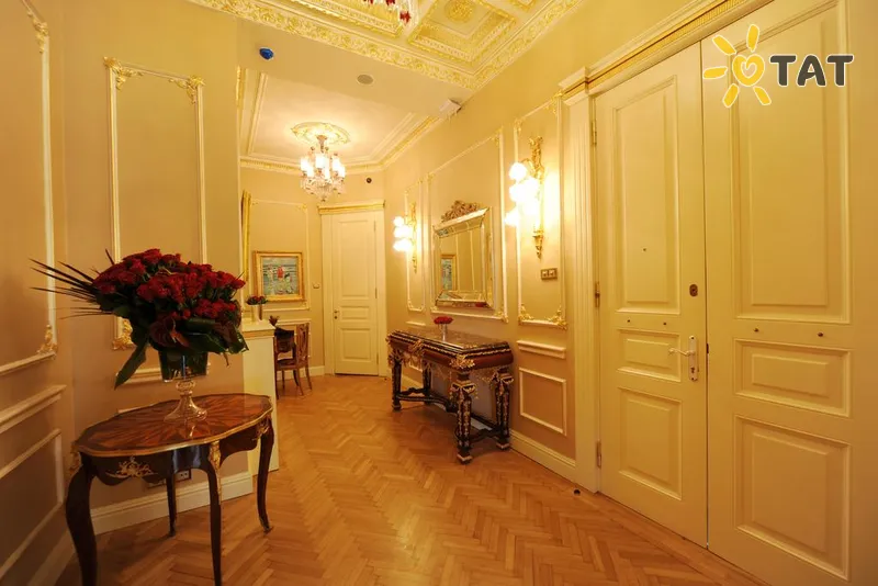 Фото отеля Maroon Bosphorus Hotel 3* Стамбул Туреччина лобі та інтер'єр