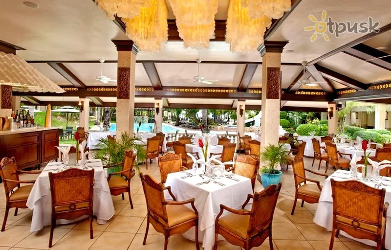 Фото отеля Costabella Tropical Beach Hotel Cebu 3* о. Себу Філіппіни бари та ресторани