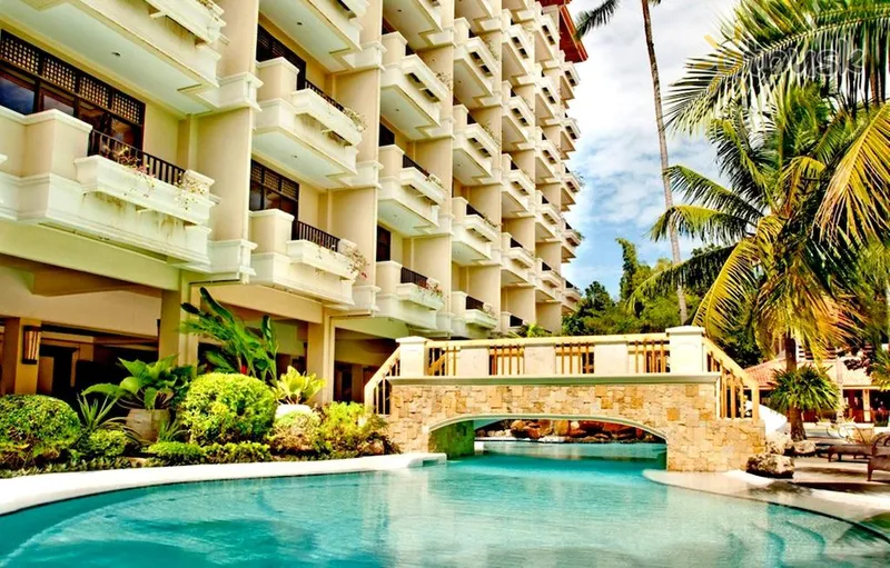 Фото отеля Costabella Tropical Beach Hotel Cebu 3* о. Себу Філіппіни екстер'єр та басейни