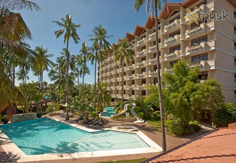 Фото отеля Costabella Tropical Beach Hotel Cebu 3* par. Cebu Filipīnas ārpuse un baseini