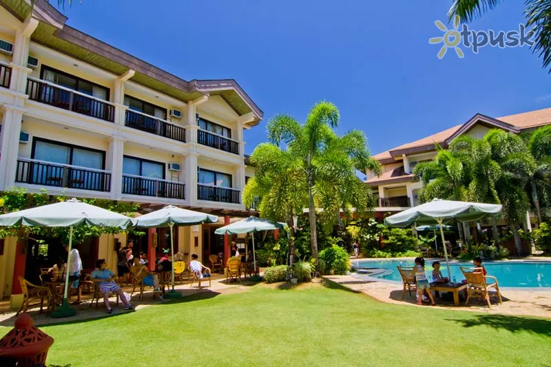 Фото отеля Best Western Boracay Tropics Resort Hotel 3* о. Боракай Филиппины экстерьер и бассейны