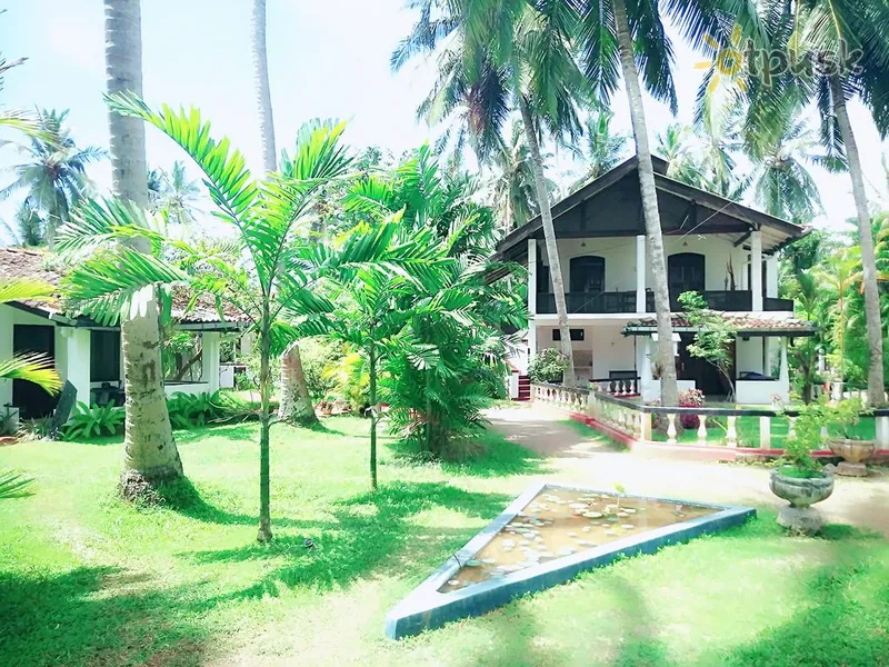 Фото отеля Sonri Villa 2* Unawatuna Šri Lanka išorė ir baseinai