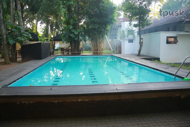 Фото отеля Gedara Resort 3* Kalutara Šri Lanka išorė ir baseinai