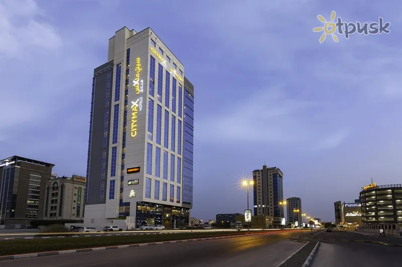 Фото отеля Citymax Hotel Ras Al Khaimah 3* Рас Аль-Хайма ОАЭ экстерьер и бассейны