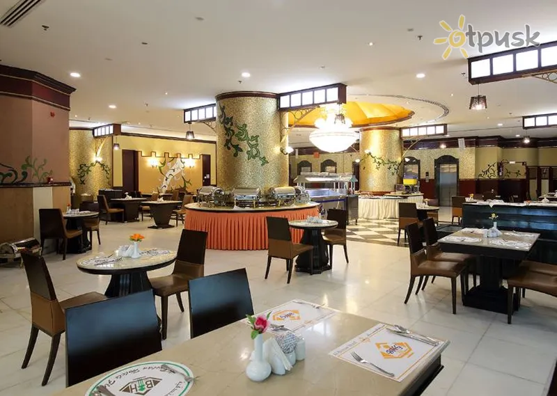 Фото отеля Al Bustan Tower Hotel Suites 3* Шарджа ОАЕ бари та ресторани