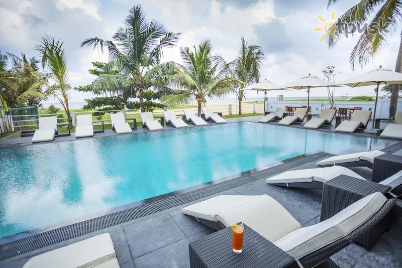 Фото отеля The Beach All Suite Hotel 4* Negombo Šrilanka ārpuse un baseini