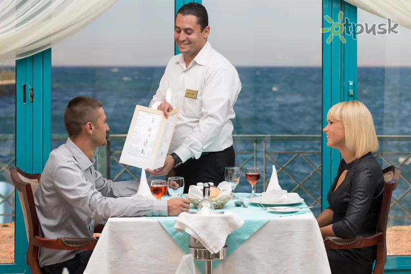 Фото отеля Golden 5 Emerald Hotel & Aqua Park 5* Хургада Єгипет бари та ресторани