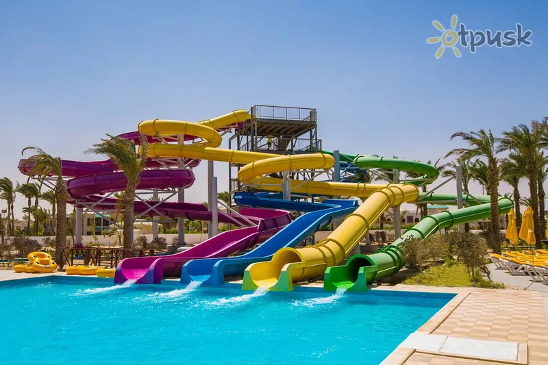 Фото отеля Golden 5 Emerald Hotel & Aqua Park 5* Хургада Єгипет аквапарк, гірки