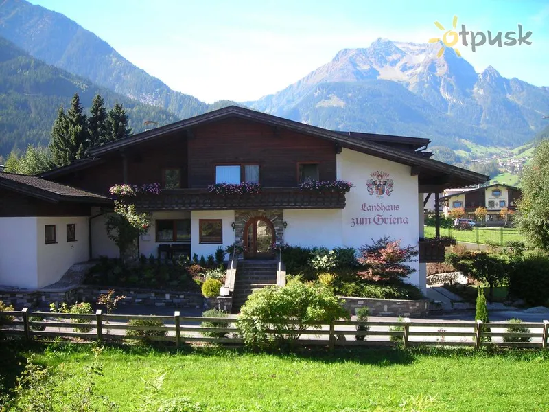 Фото отеля Landhaus Zum Griena Pension 1* Mayrhofen Austrija ārpuse un baseini