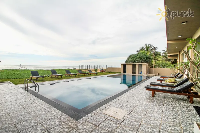 Фото отеля Grace Beach Resort 3* Negombo Šrilanka ārpuse un baseini