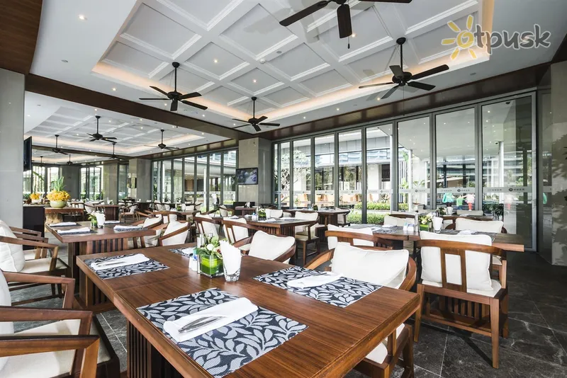 Фото отеля Hainan Greentown Blue Bay Resort 4* о. Хайнань Китай бары и рестораны