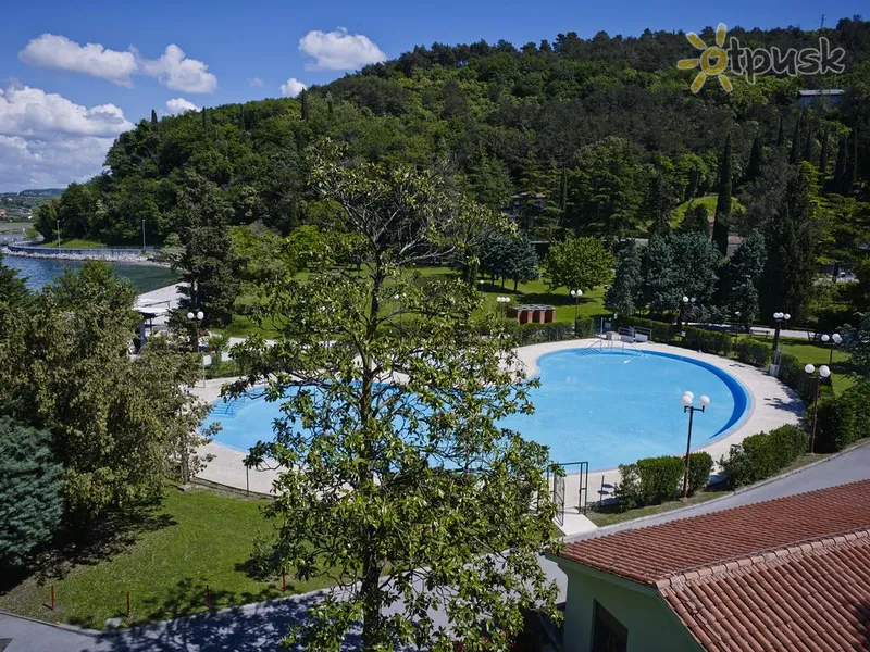 Фото отеля Salinera 3* Струньян Словения экстерьер и бассейны