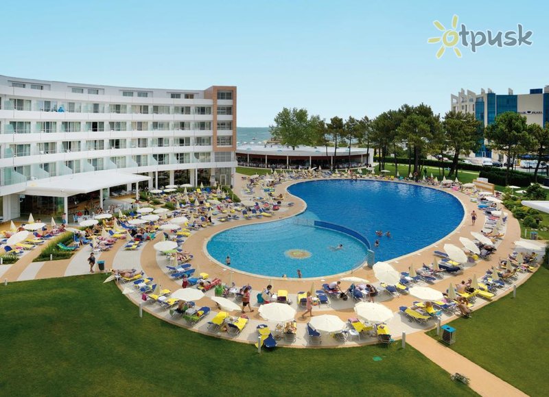Фото отеля RIU Helios Hotel 4* Солнечный берег Болгария экстерьер и бассейны