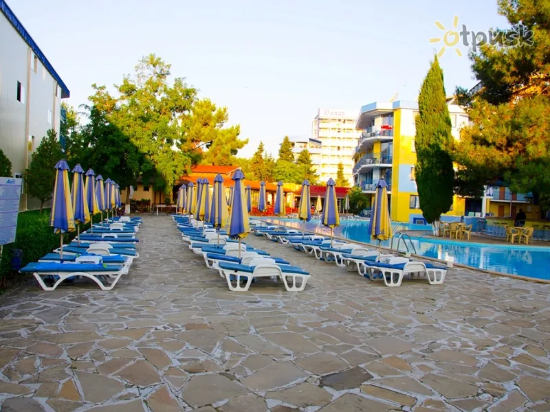 Фото отеля Azurro Hotel 3* Сонячний берег Болгарія екстер'єр та басейни