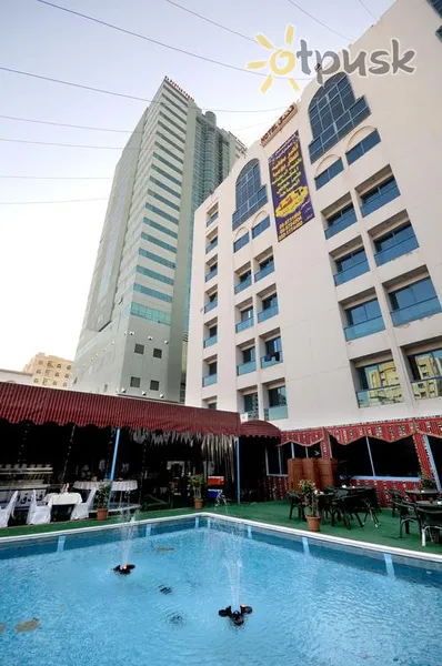 Фото отеля Al Bustan Hotel Flats 3* Šardža JAE išorė ir baseinai