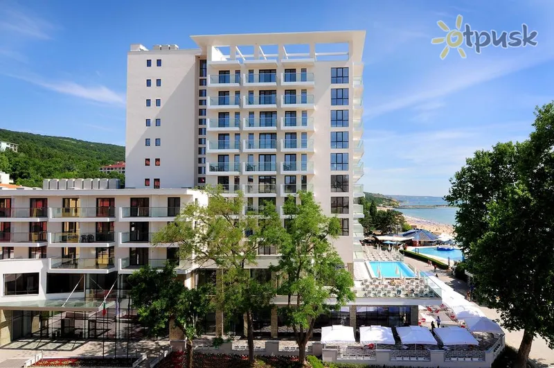 Фото отеля Grifid Metropol Hotel 4* Auksinės smiltys Bulgarija išorė ir baseinai