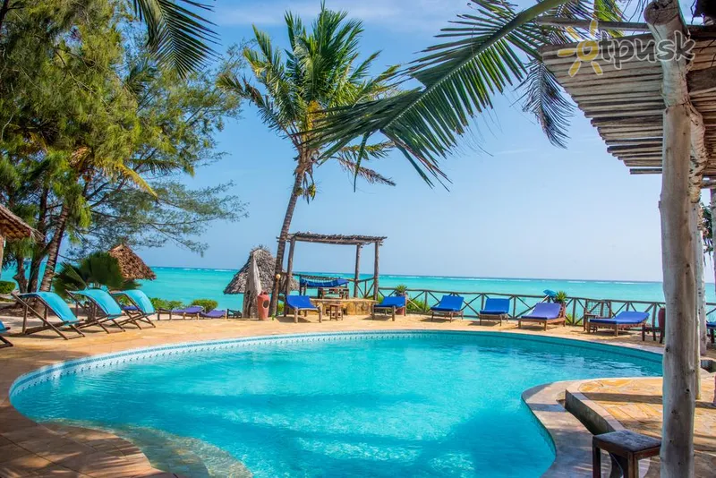 Фото отеля Tanzanite Beach Resort 3* Нунгві Танзанія екстер'єр та басейни
