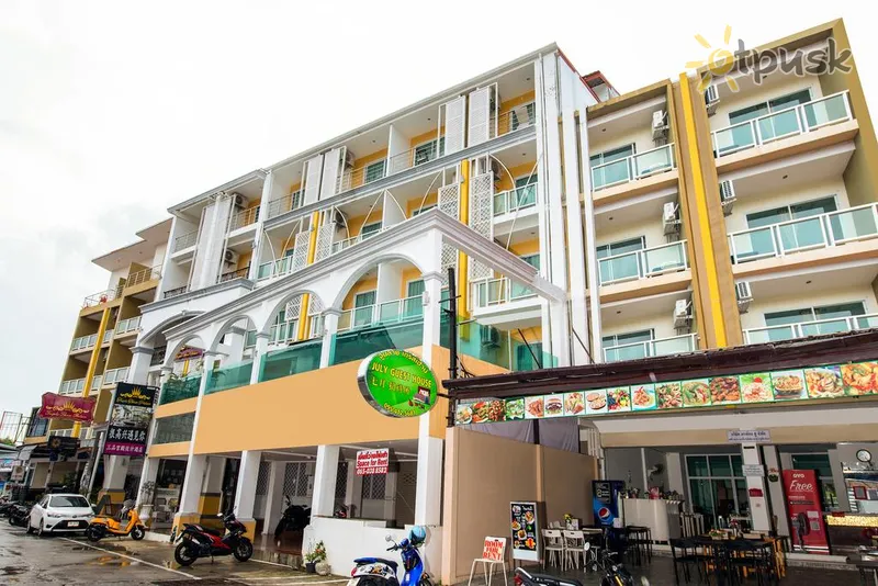 Фото отеля OYO 250 July Hotel Patong 3* о. Пхукет Таиланд экстерьер и бассейны