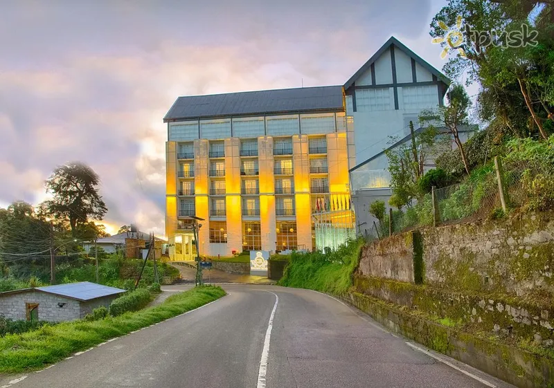 Фото отеля The Golden Ridge Hotel 5* Nuwara Eliya Šri Lanka išorė ir baseinai
