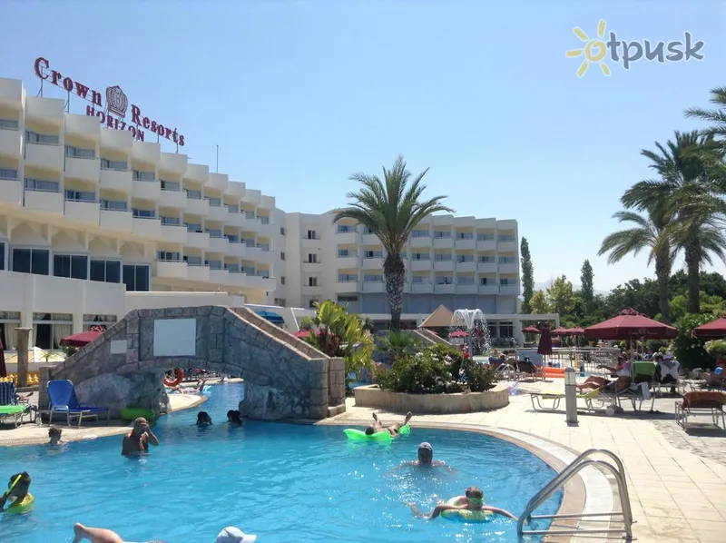 Фото отеля Crown Resorts Horizon 4* Пафос Кіпр екстер'єр та басейни