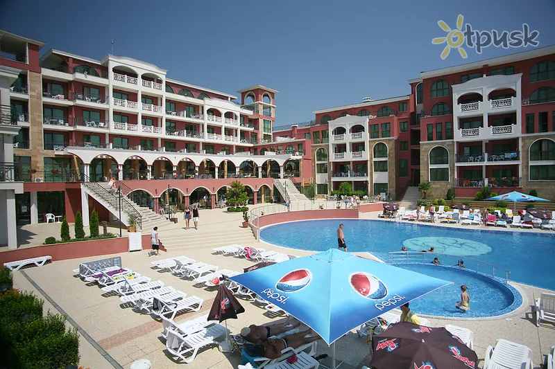 Фото отеля St. George Palace 3* Святий Влас Болгарія екстер'єр та басейни