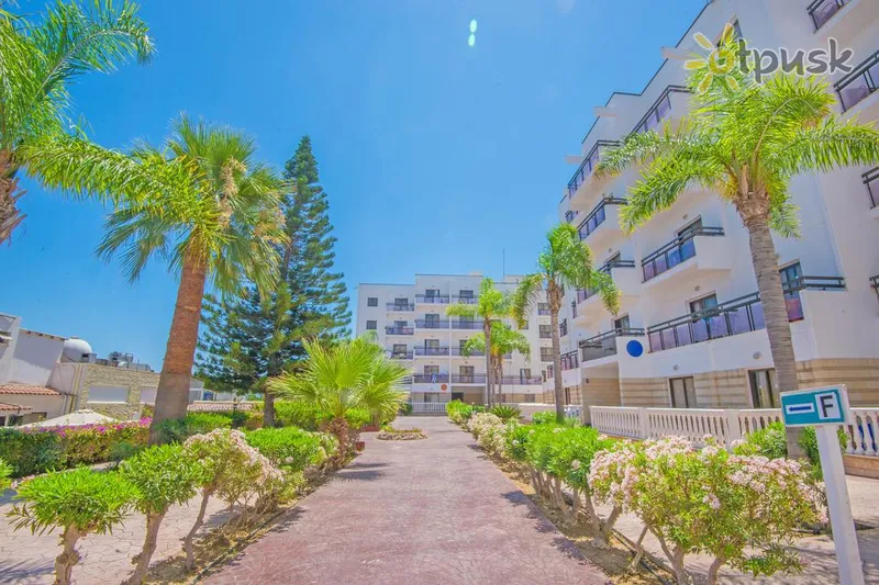 Фото отеля Marlita Hotel Apartments 4* Protaras Kipra ārpuse un baseini