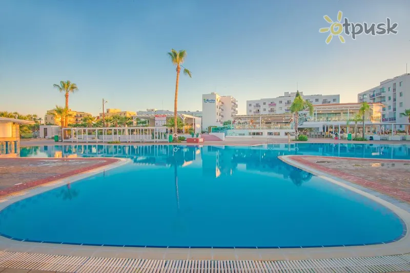 Фото отеля Marlita Hotel Apartments 4* Протарас Кіпр екстер'єр та басейни