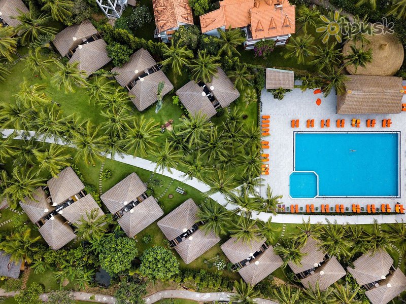 Фото отеля Terracotta Resort & Spa 4* Фантьет Вьетнам экстерьер и бассейны