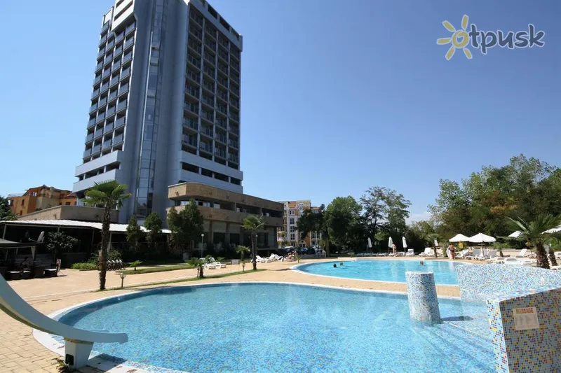 Фото отеля Kamenec Hotel Nessebar 3* Nesebāra Bulgārija ārpuse un baseini