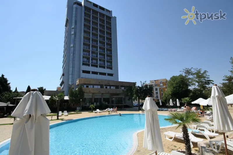 Фото отеля Kamenec Hotel Nessebar 3* Nesebāra Bulgārija ārpuse un baseini