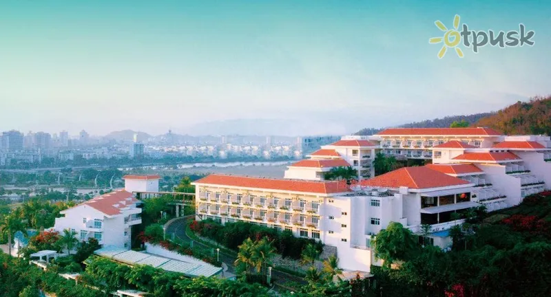 Фото отеля GuestHouse International Hotel Sanya 4* о. Хайнань Китай екстер'єр та басейни