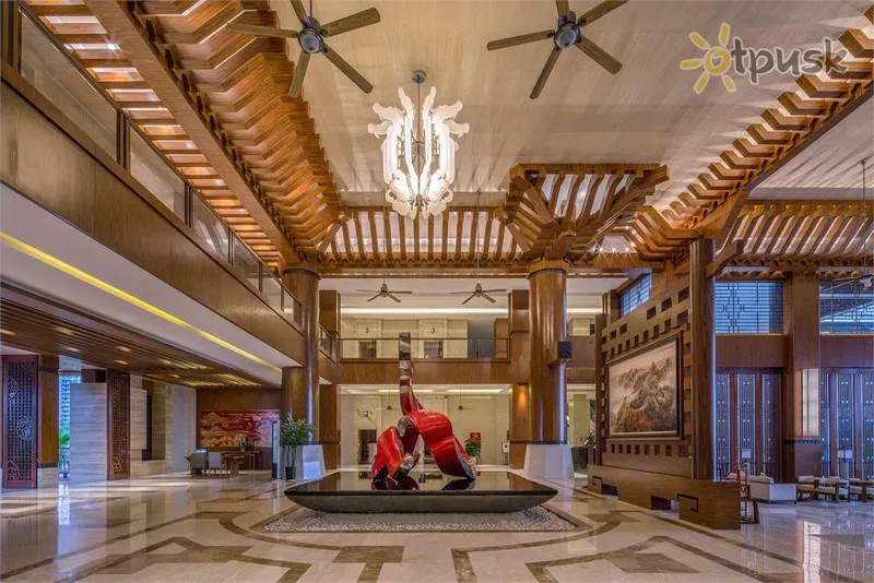 Фото отеля Jinghai Hotel & Resort 5* о. Хайнань Китай лобби и интерьер