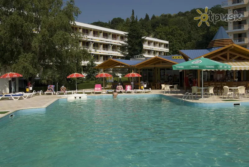 Фото отеля Kaliakra Mare 4* Albena Bulgārija ārpuse un baseini