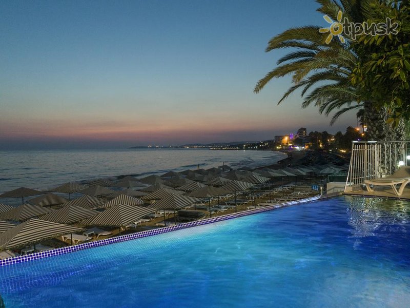 Фото отеля Aska Just In Beach 5* Аланія Туреччина екстер'єр та басейни