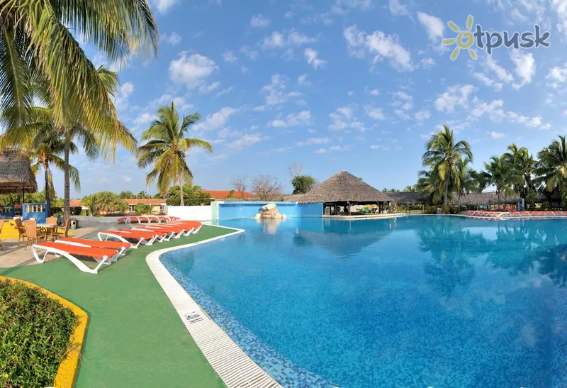 Фото отеля Brisas Santa Lucia 4* Камагуей Куба екстер'єр та басейни