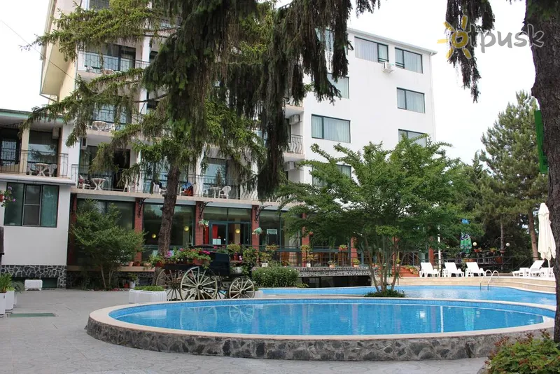 Фото отеля Park Hotel Briz 3* Золоті піски Болгарія екстер'єр та басейни